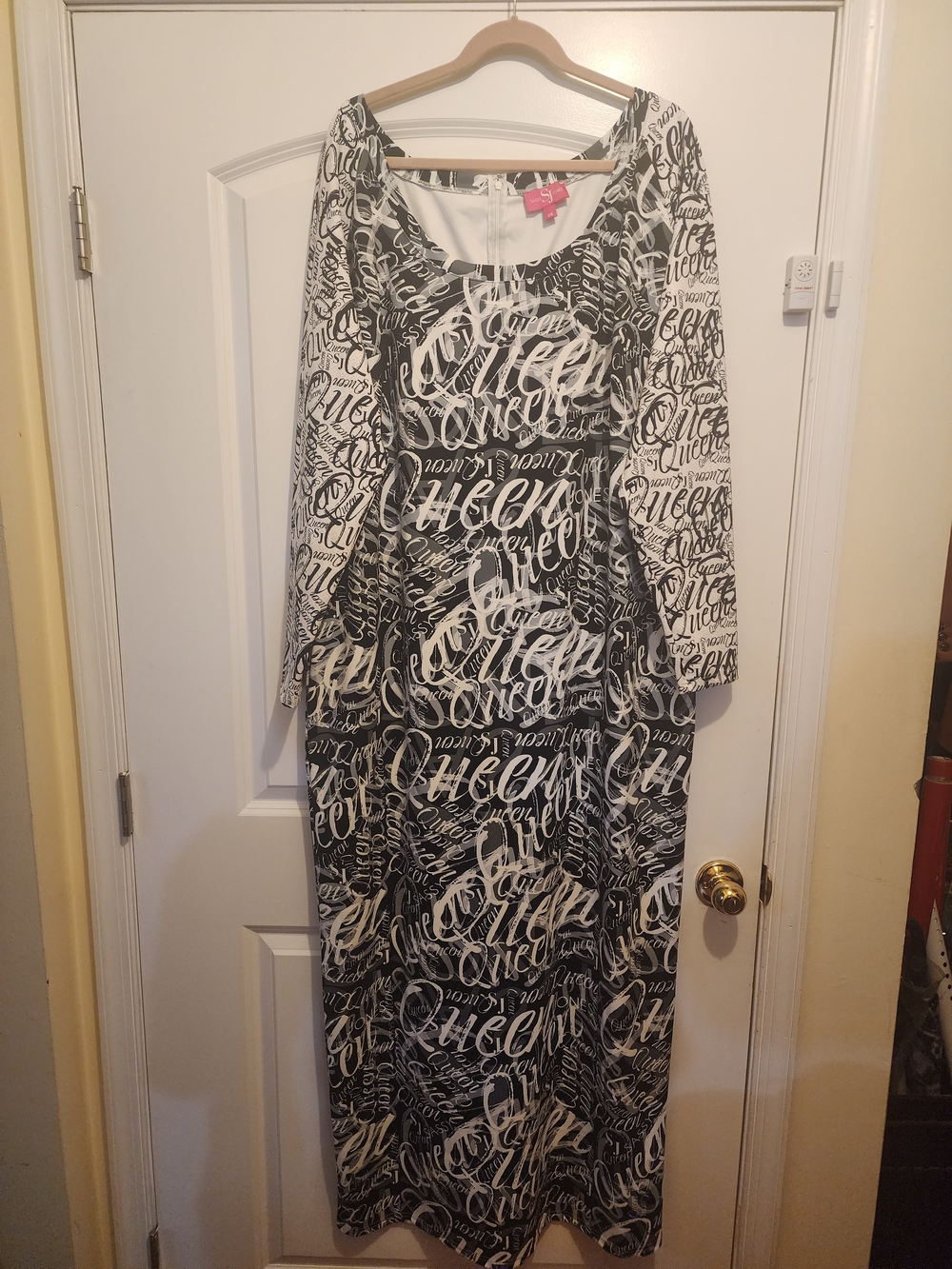 Sassy Jones Black & White QUEEN Maxi Dress